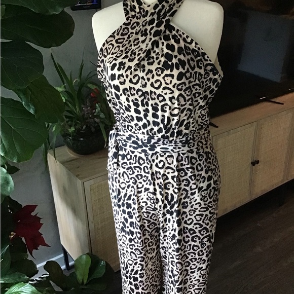 Tahari Sleeveless Jumpsuit w/Stretch Snakeskin Print, Size XXL New w/Tag $138 main image 1